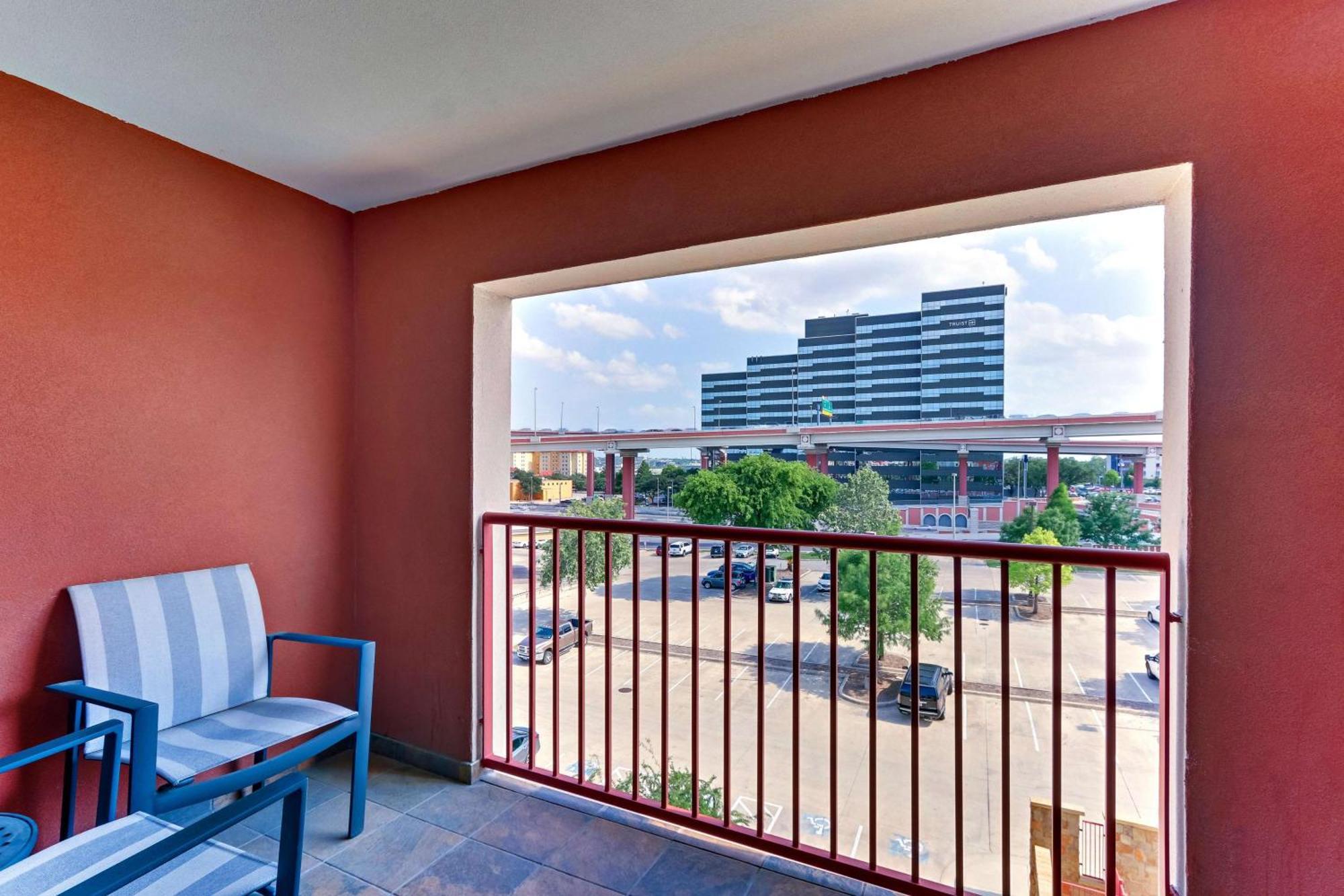 Drury Inn & Suites San Antonio Airport Ngoại thất bức ảnh